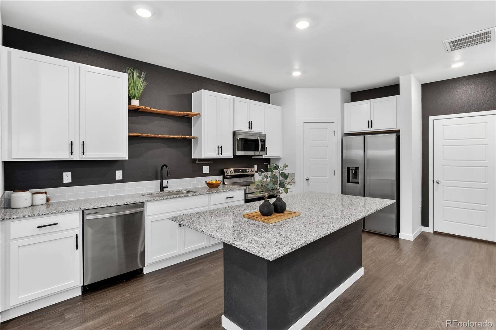 Johnstown, CO 80534,270 Cardinal ST