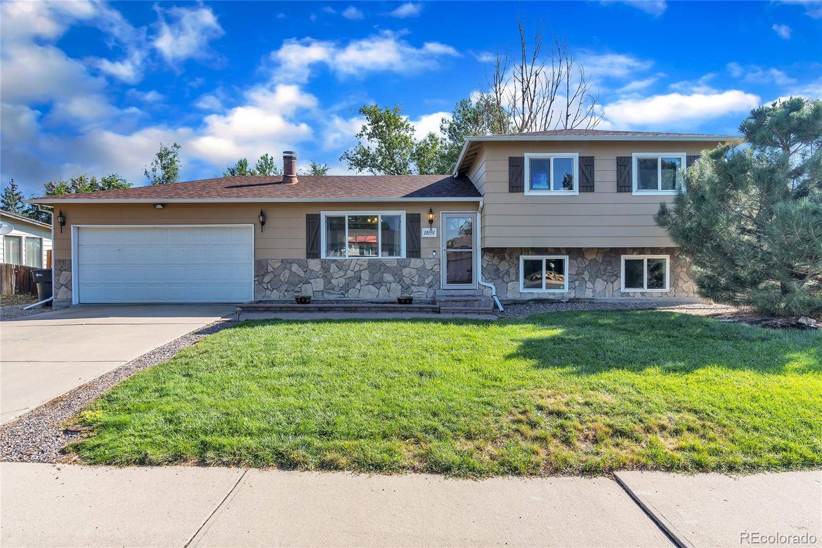 Thornton, CO 80233,11051 Clermont DR