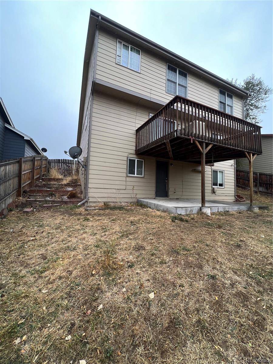 Arvada, CO 80005,7806 Club Crest DR