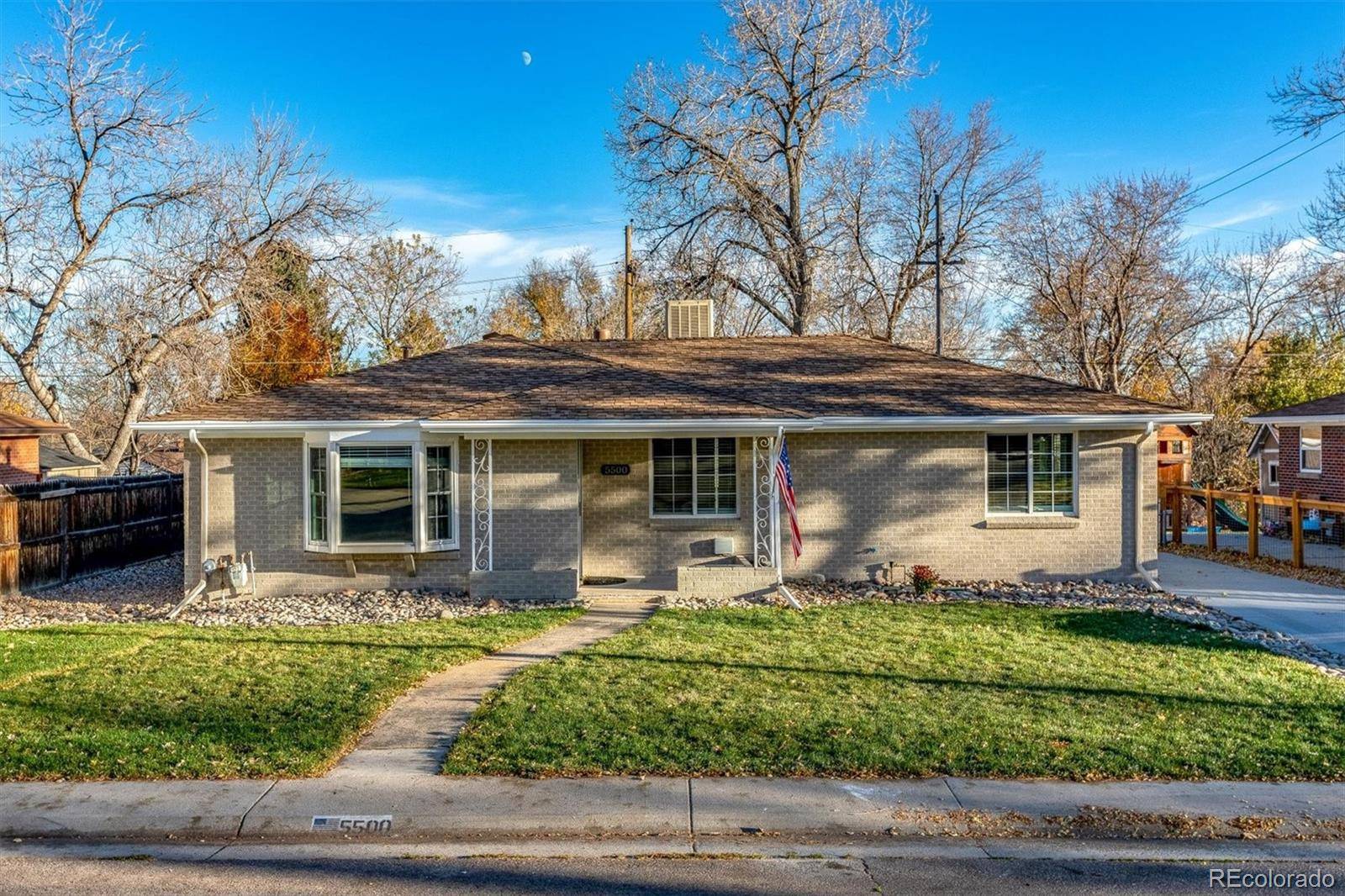 Arvada, CO 80002,5500 Holland DR