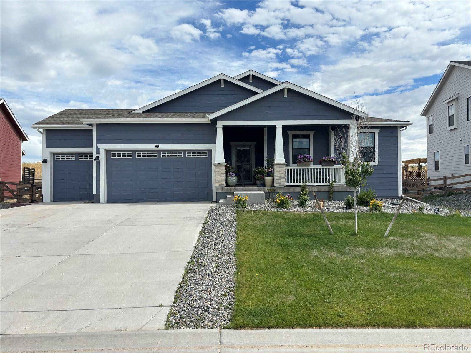 Elizabeth, CO 80107,981 W Hopkins DR