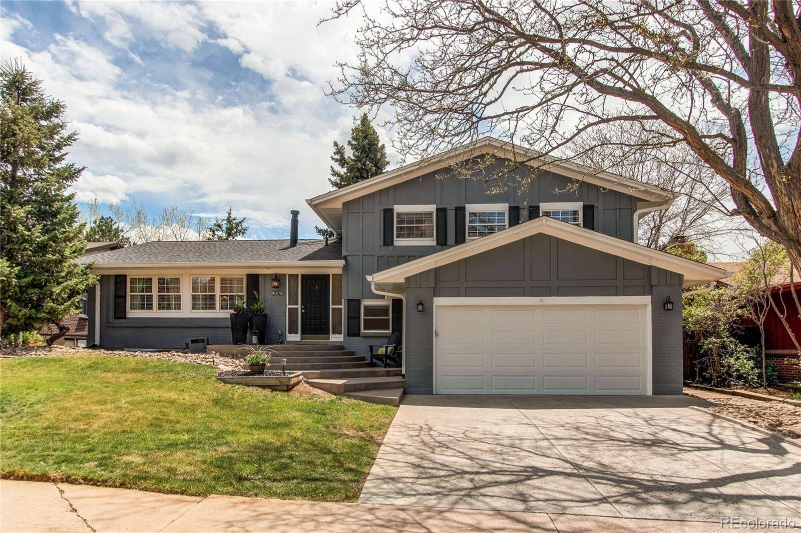 Denver, CO 80237,8370 E Princeton AVE