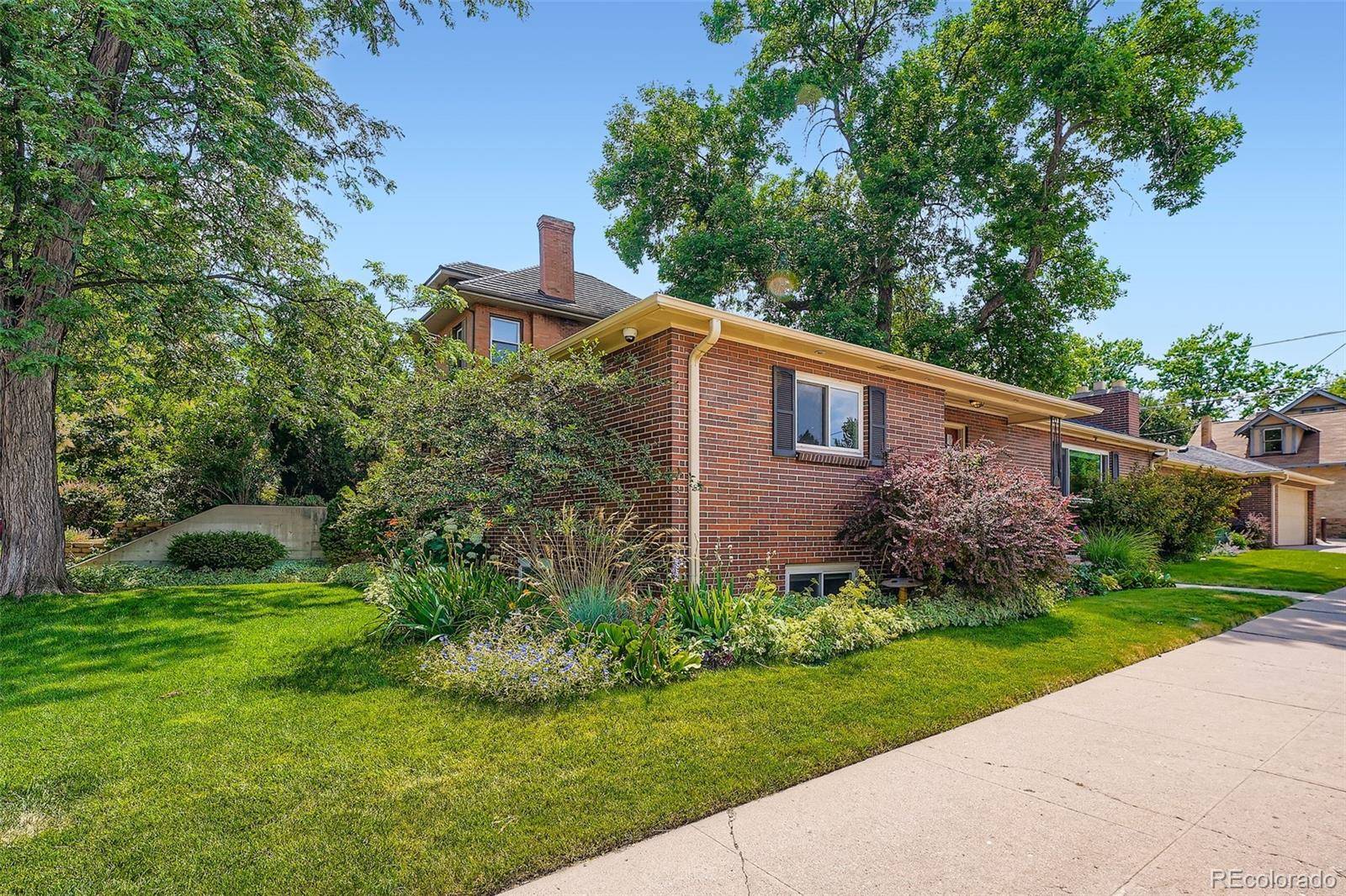Denver, CO 80206,3530 E 8th AVE