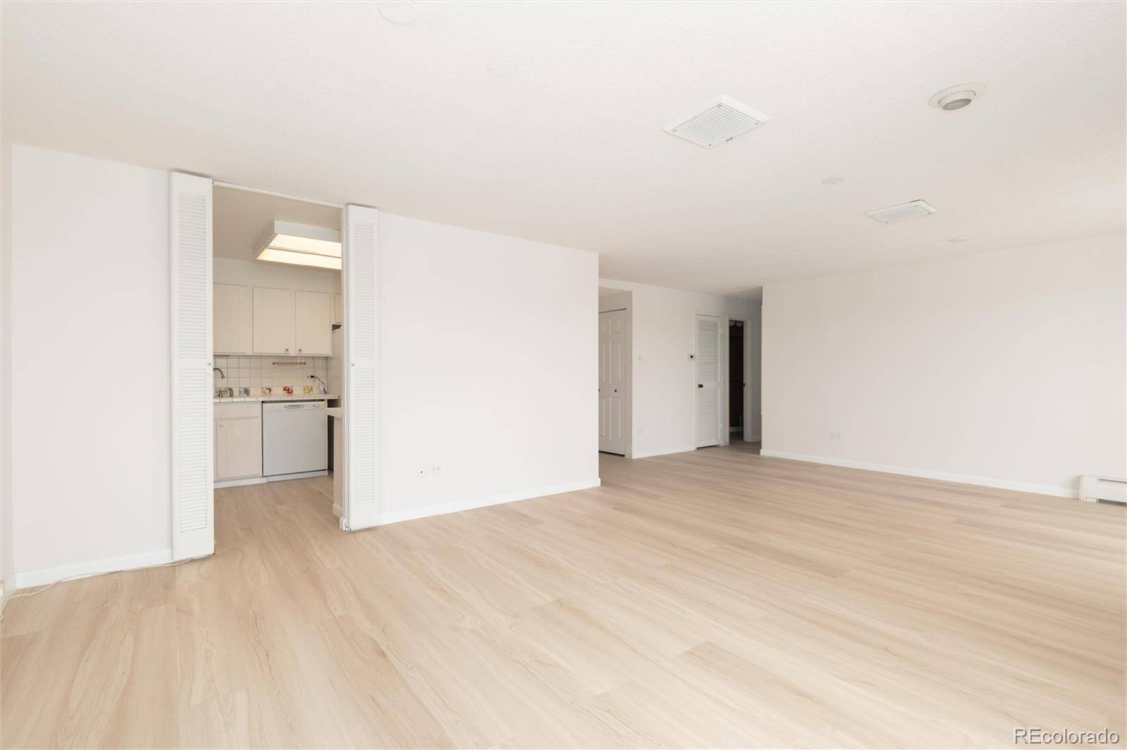 Denver, CO 80209,3131 E Alameda AVE #706