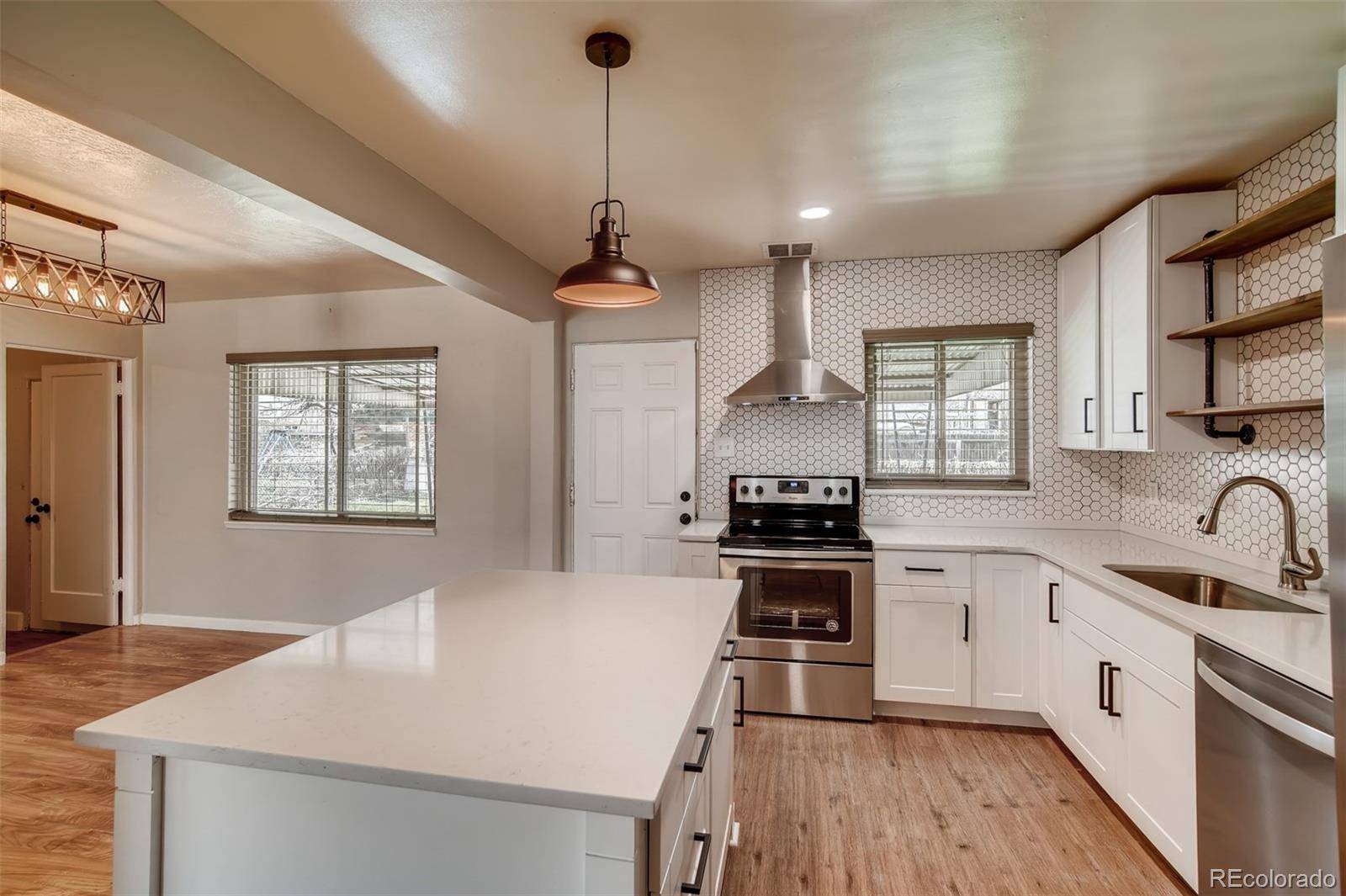 Aurora, CO 80011,1281 Quentin ST