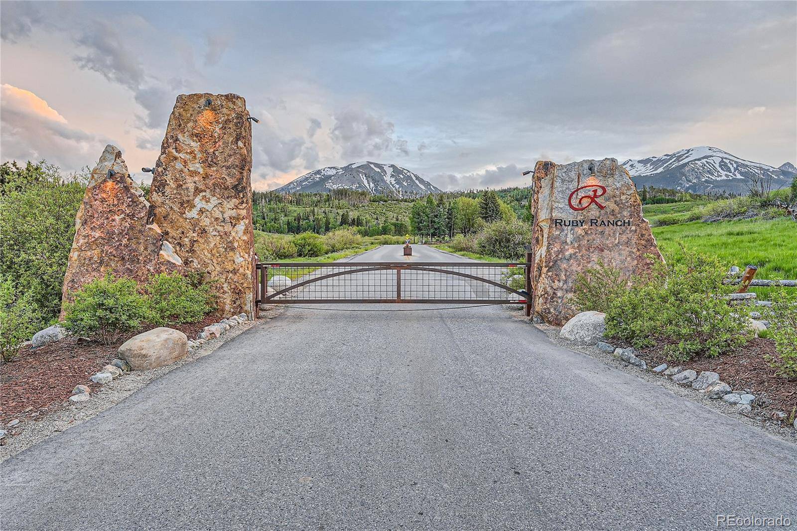Silverthorne, CO 80498,198 Topaz RD