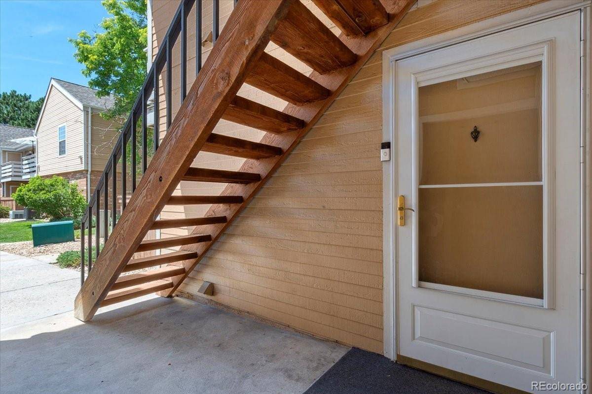 Lakewood, CO 80227,3334 S Ammons ST #103