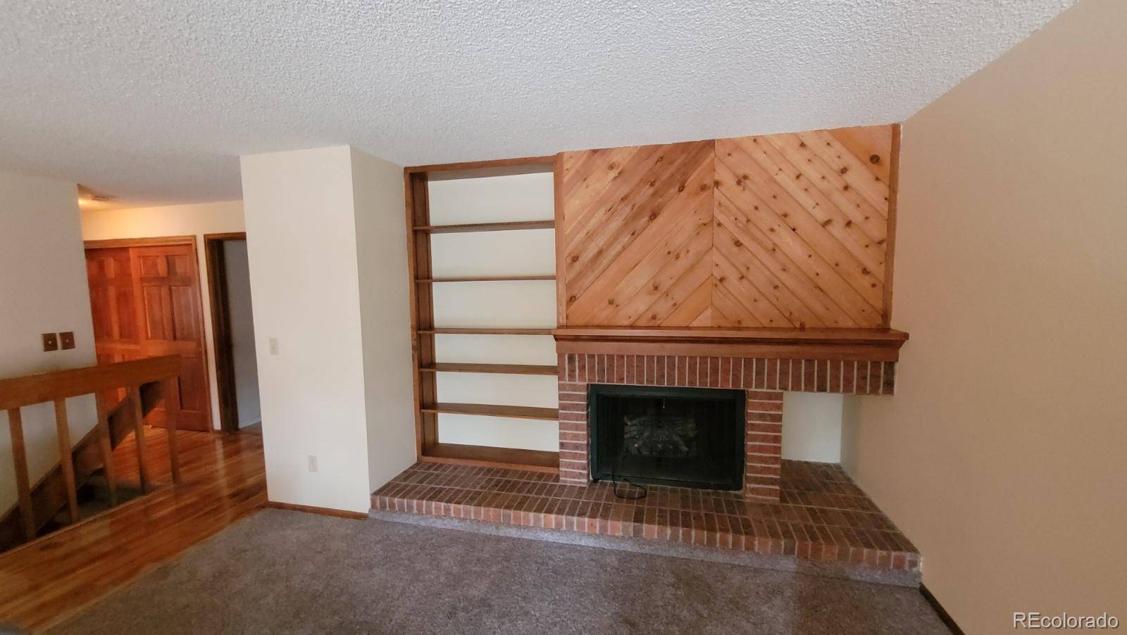 Aurora, CO 80012,7 S Eagle CIR
