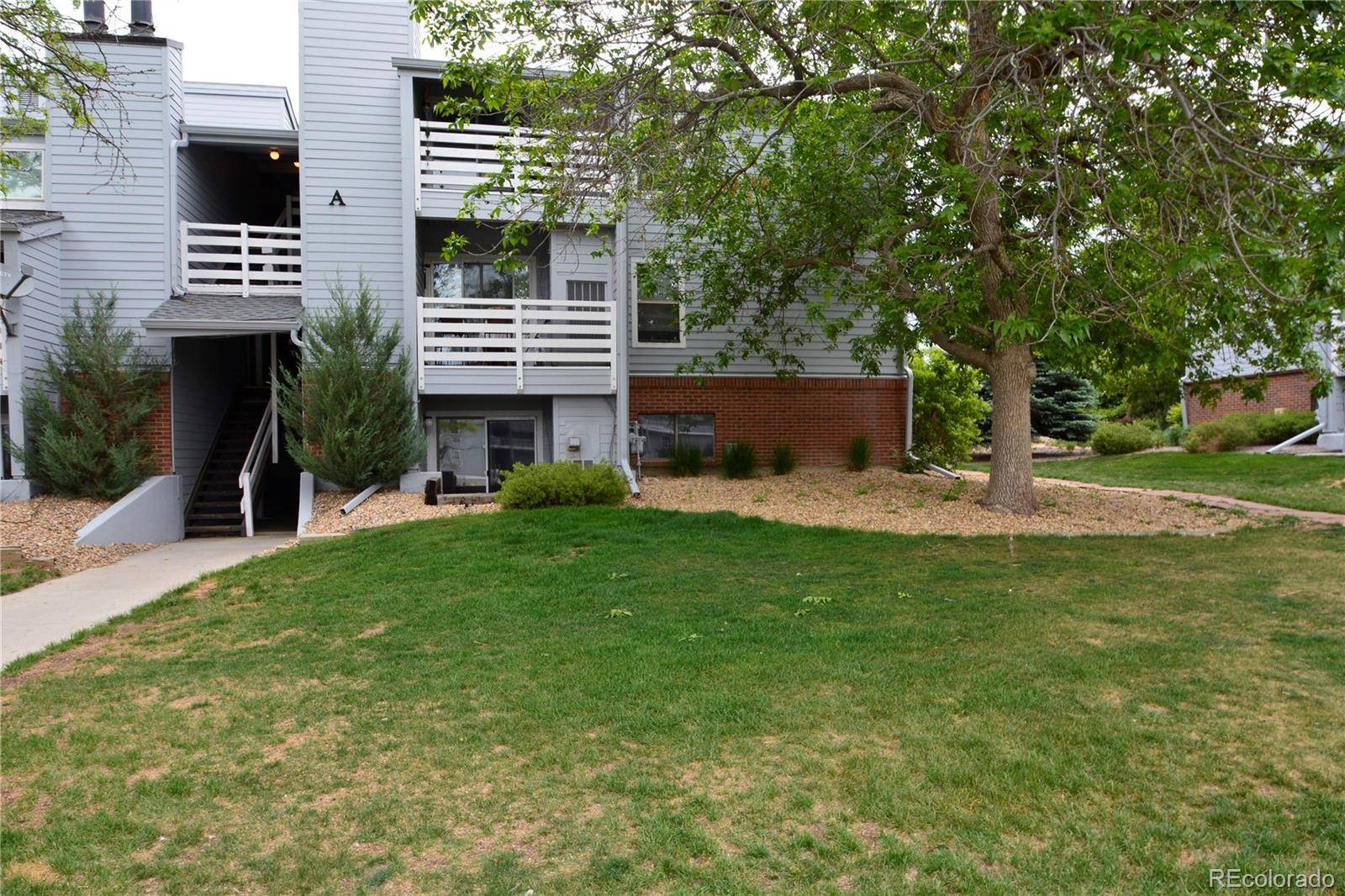 Denver, CO 80231,7665 E Eastman AVE #111A