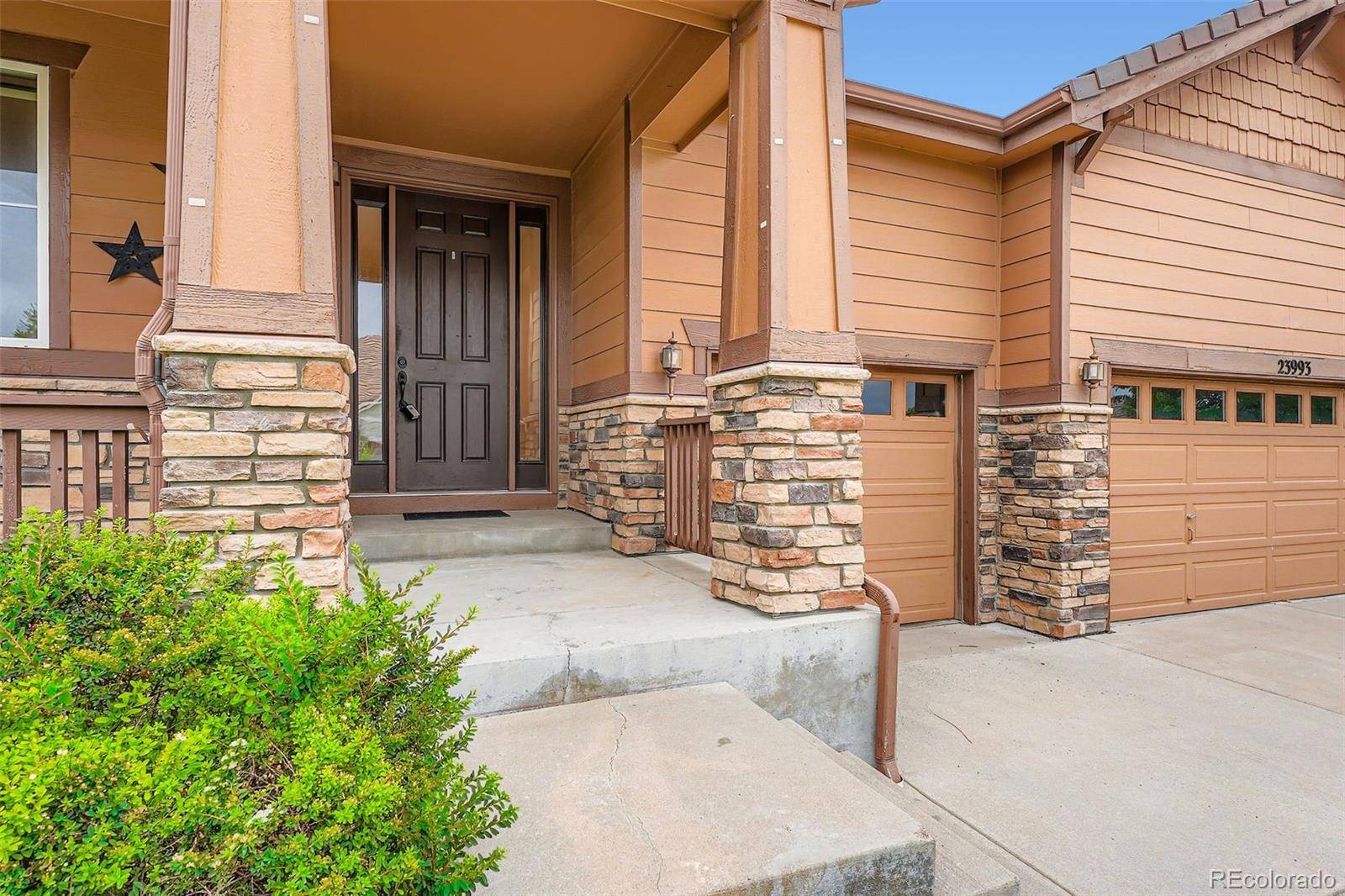 Aurora, CO 80016,23993 E Briarwood DR