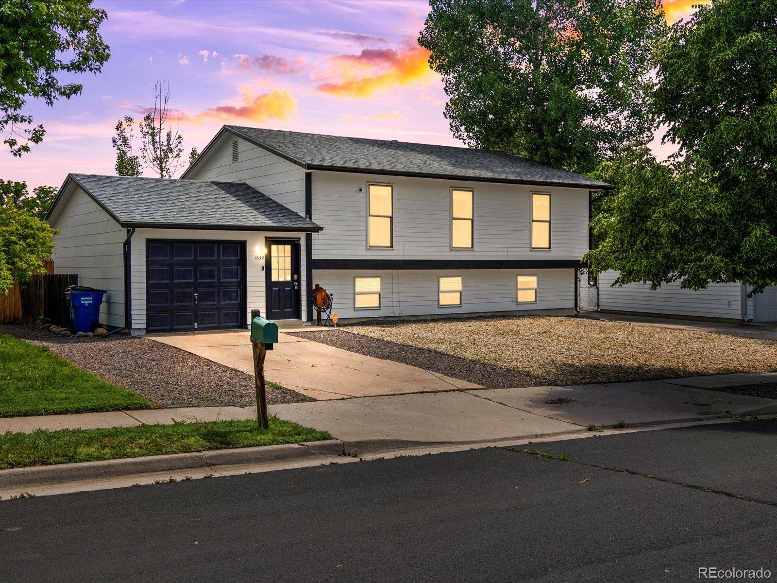 Aurora, CO 80017,1642 S Salida WAY