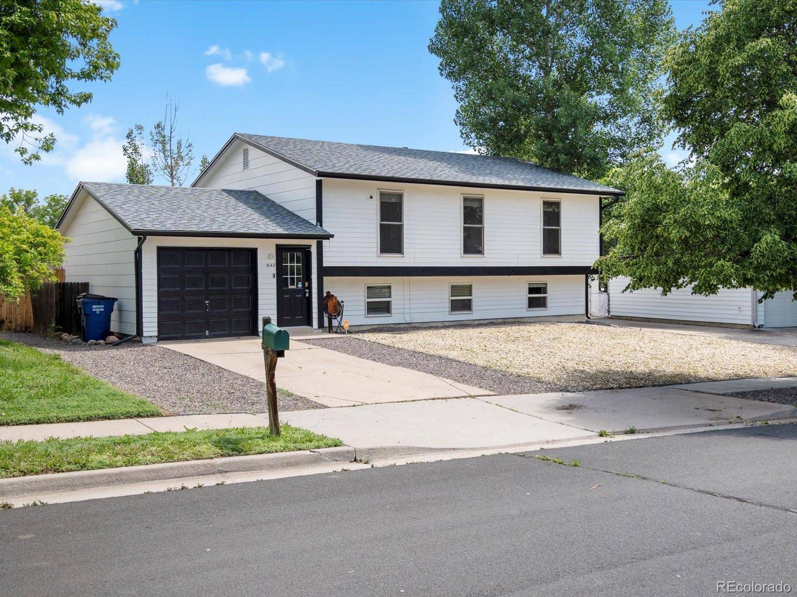 Aurora, CO 80017,1642 S Salida WAY