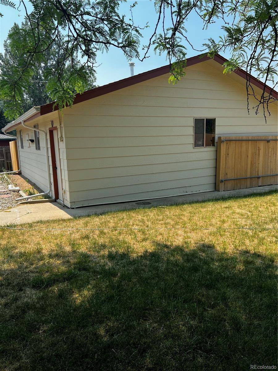 Longmont, CO 80501,2327 COLLYER