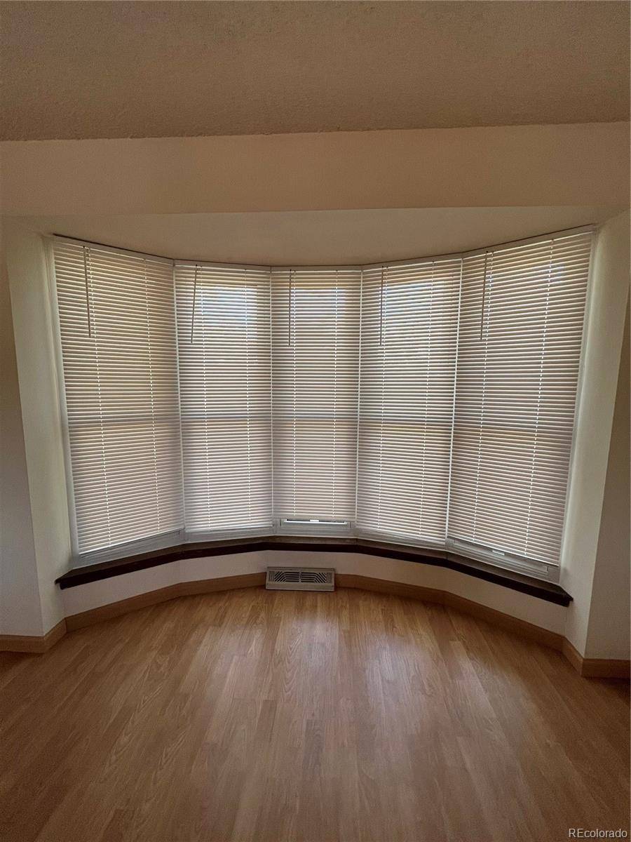 Littleton, CO 80127,10064 W Lake DR