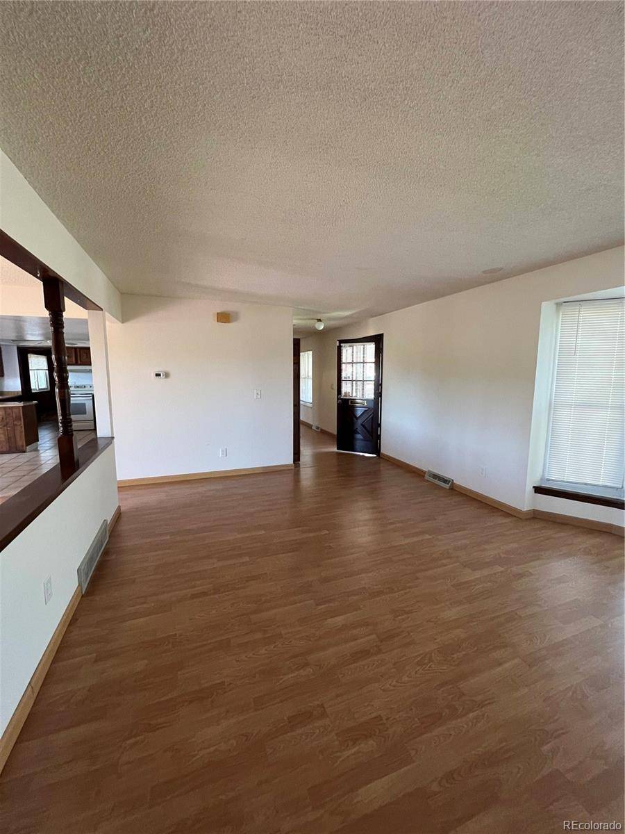 Littleton, CO 80127,10064 W Lake DR