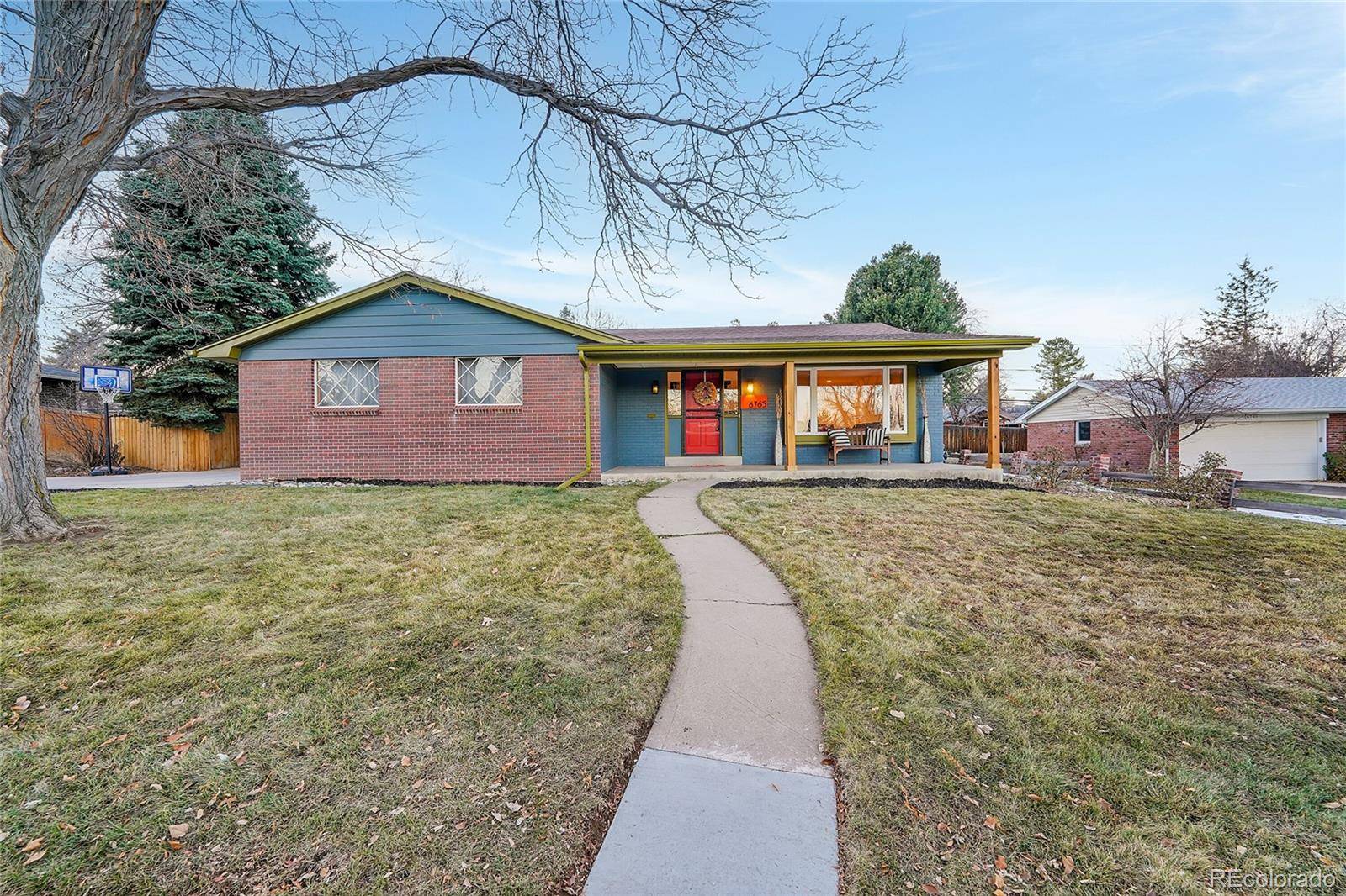 Centennial, CO 80122,6765 S Adams WAY