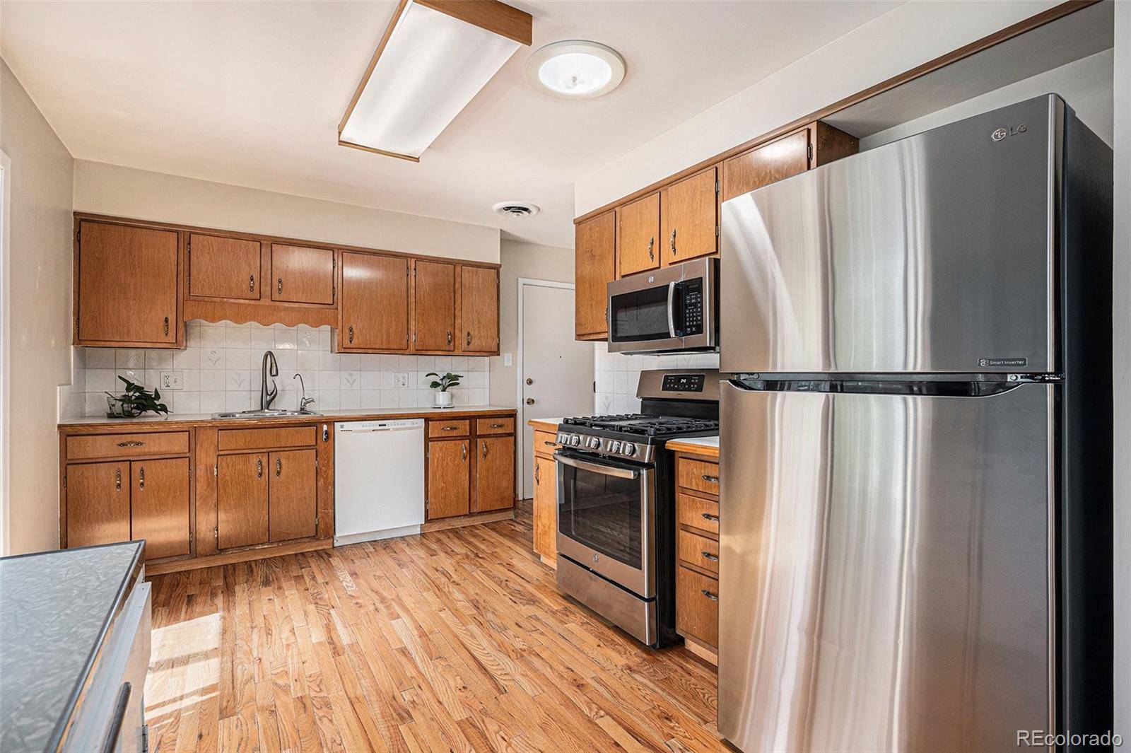 Denver, CO 80236,2939 S Zurich CT