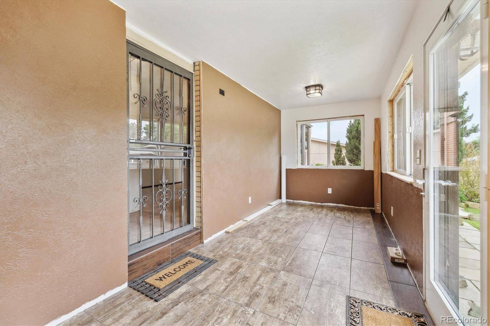 Centennial, CO 80112,8588 E Costilla AVE