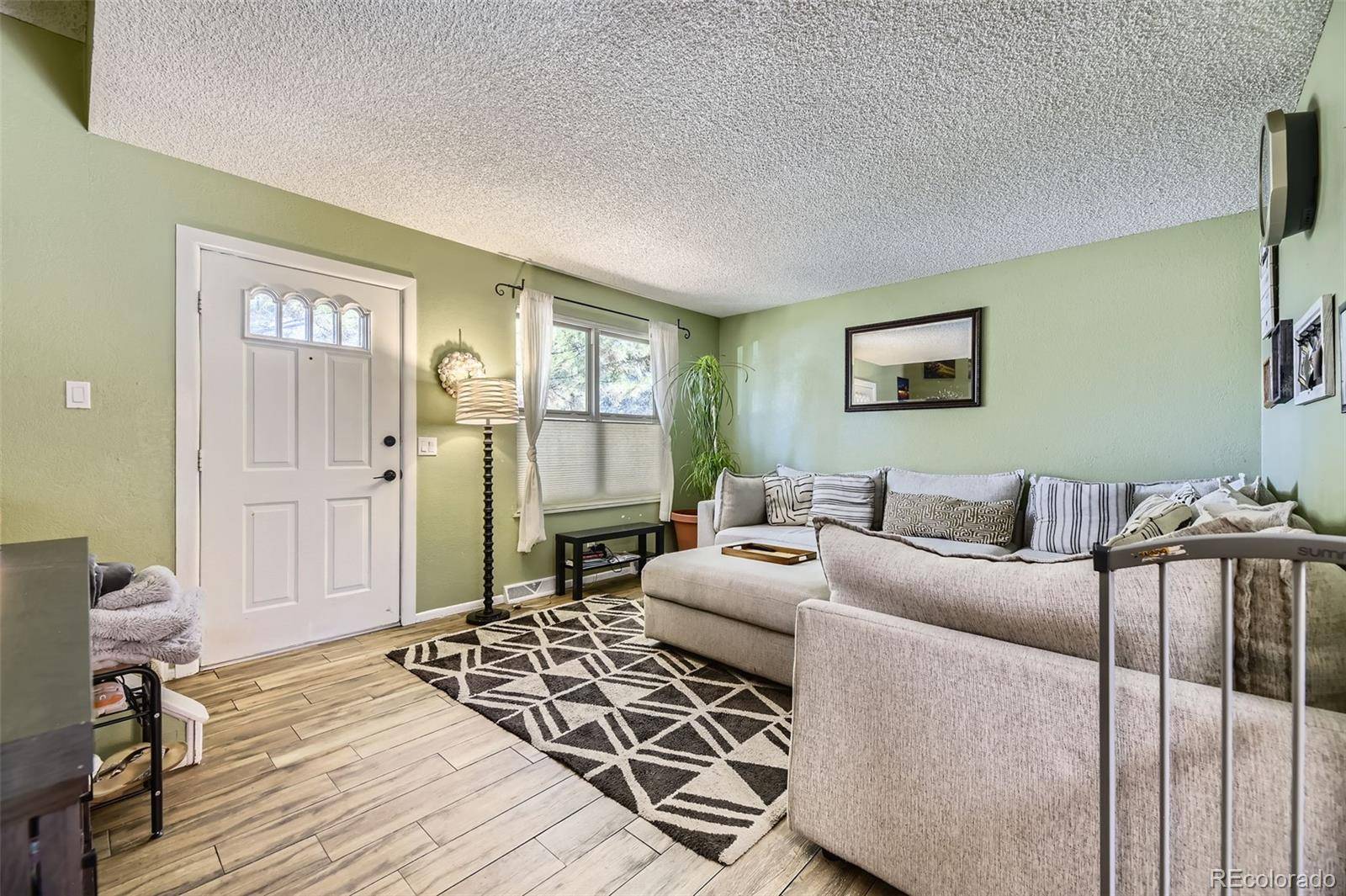 Aurora, CO 80015,14742 E Radcliff PL