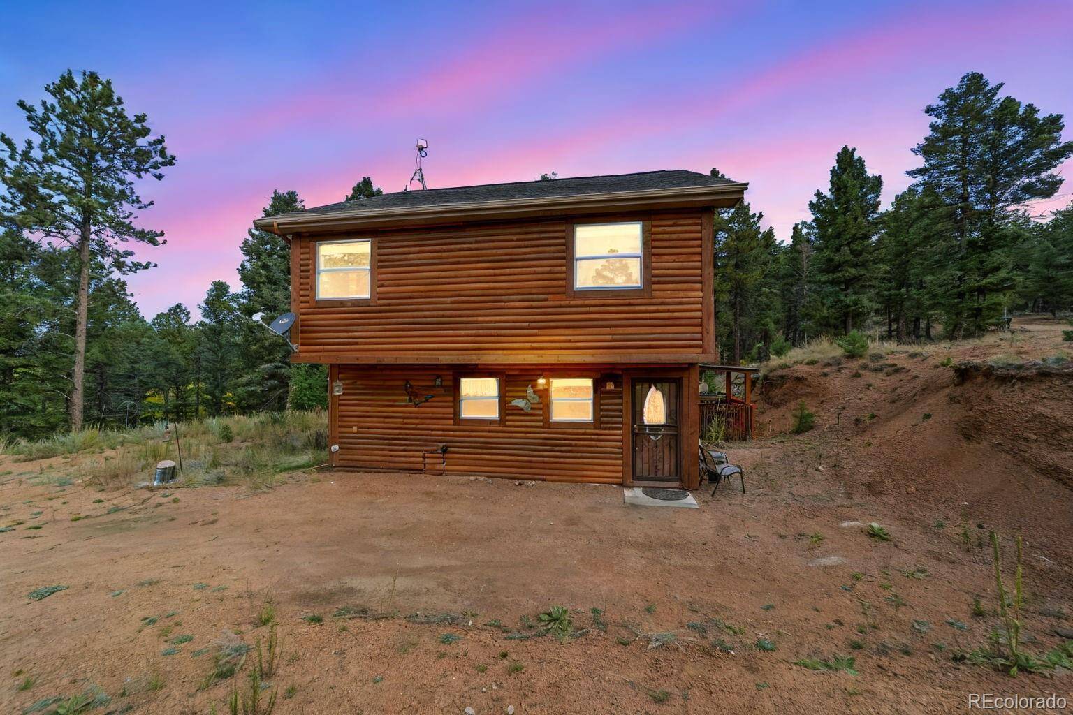 Florissant, CO 80816,109 Garnet WAY