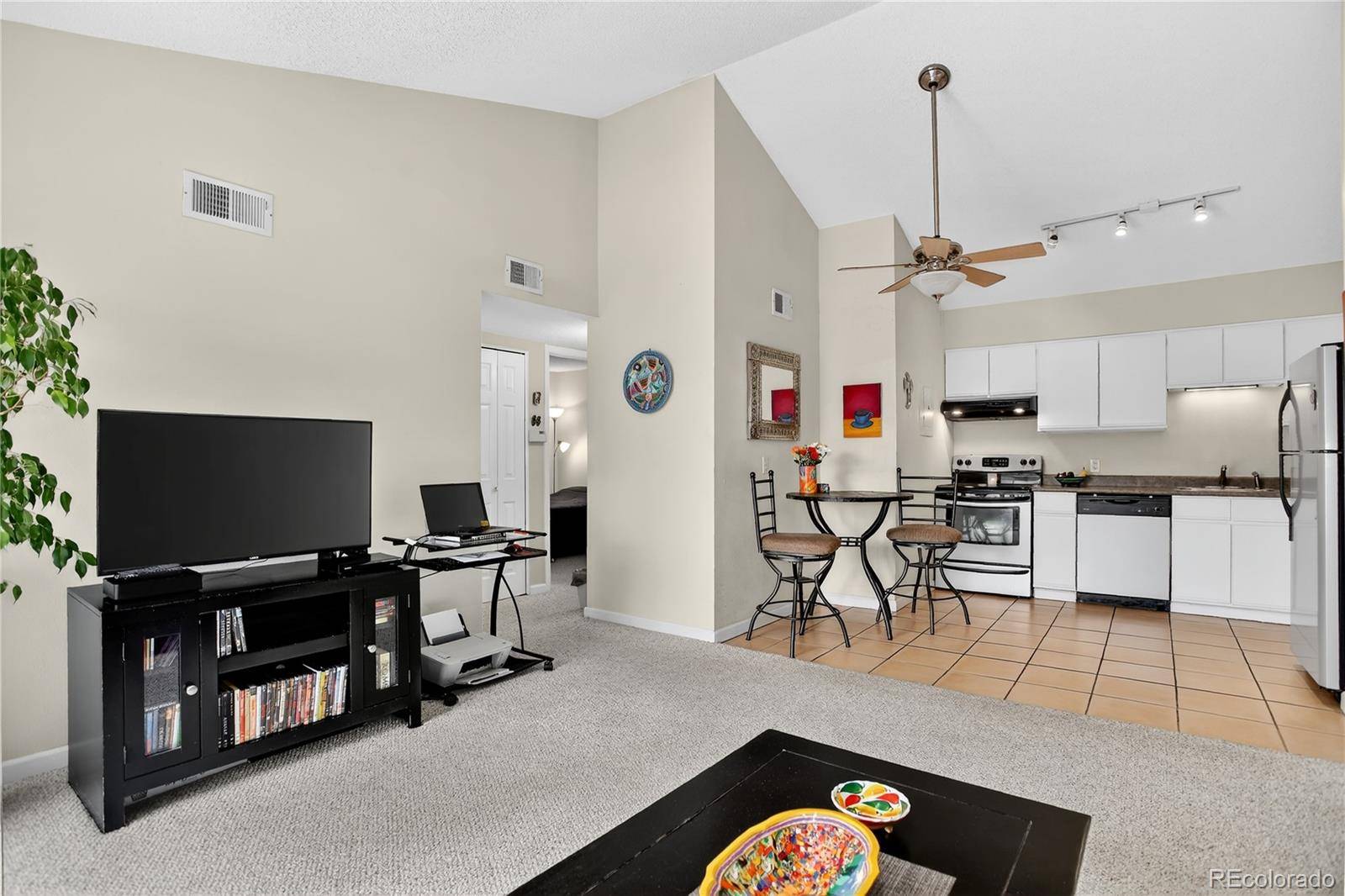 Denver, CO 80231,2575 S Syracuse WAY #A305