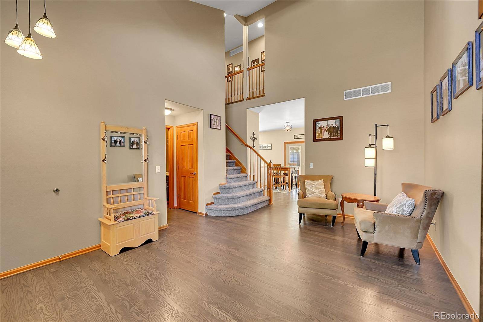 Highlands Ranch, CO 80129,1086 Thornbury PL