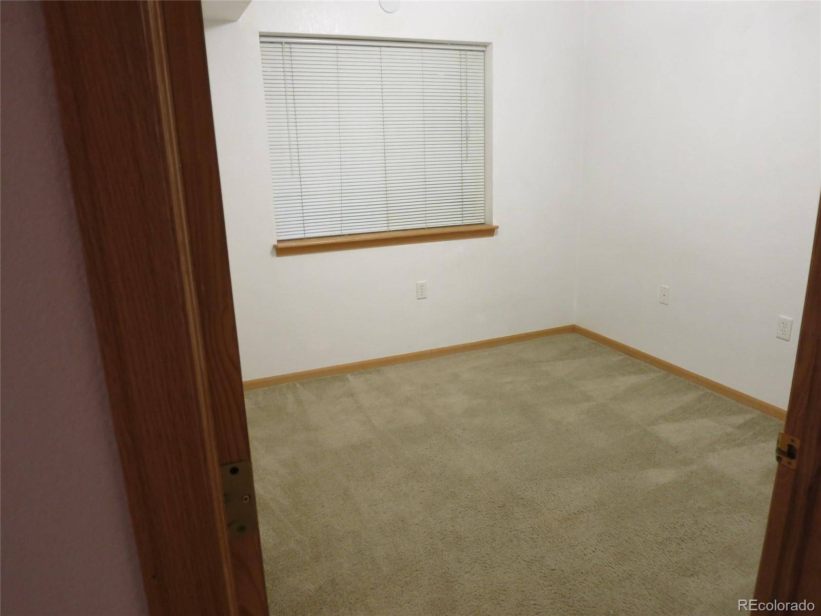 Fort Collins, CO 80521,1221 University AVE #A103