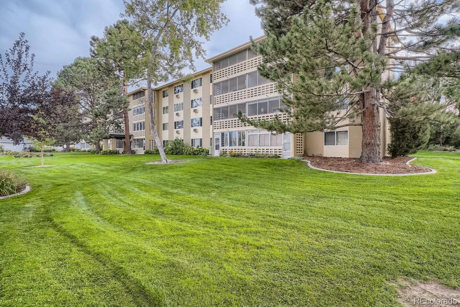 Denver, CO 80247,725 S Alton WAY #6A