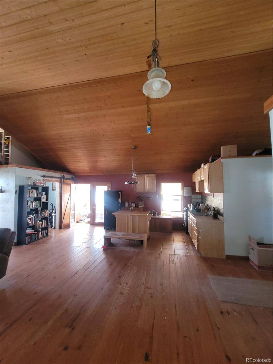 Westcliffe, CO 81252,308 Dilley LN