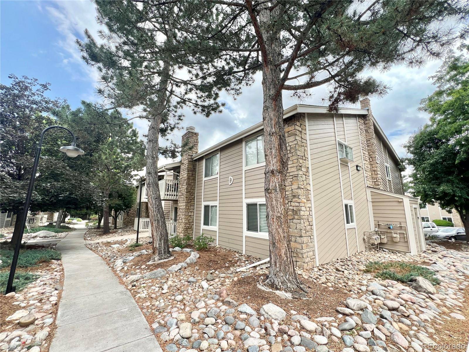 Denver, CO 80237,4400 S Quebec ST #D202