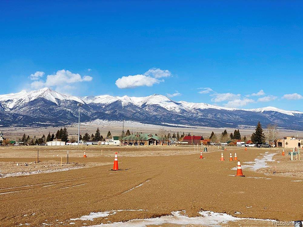 Silver Cliff, CO 81252,200 Fox Run West