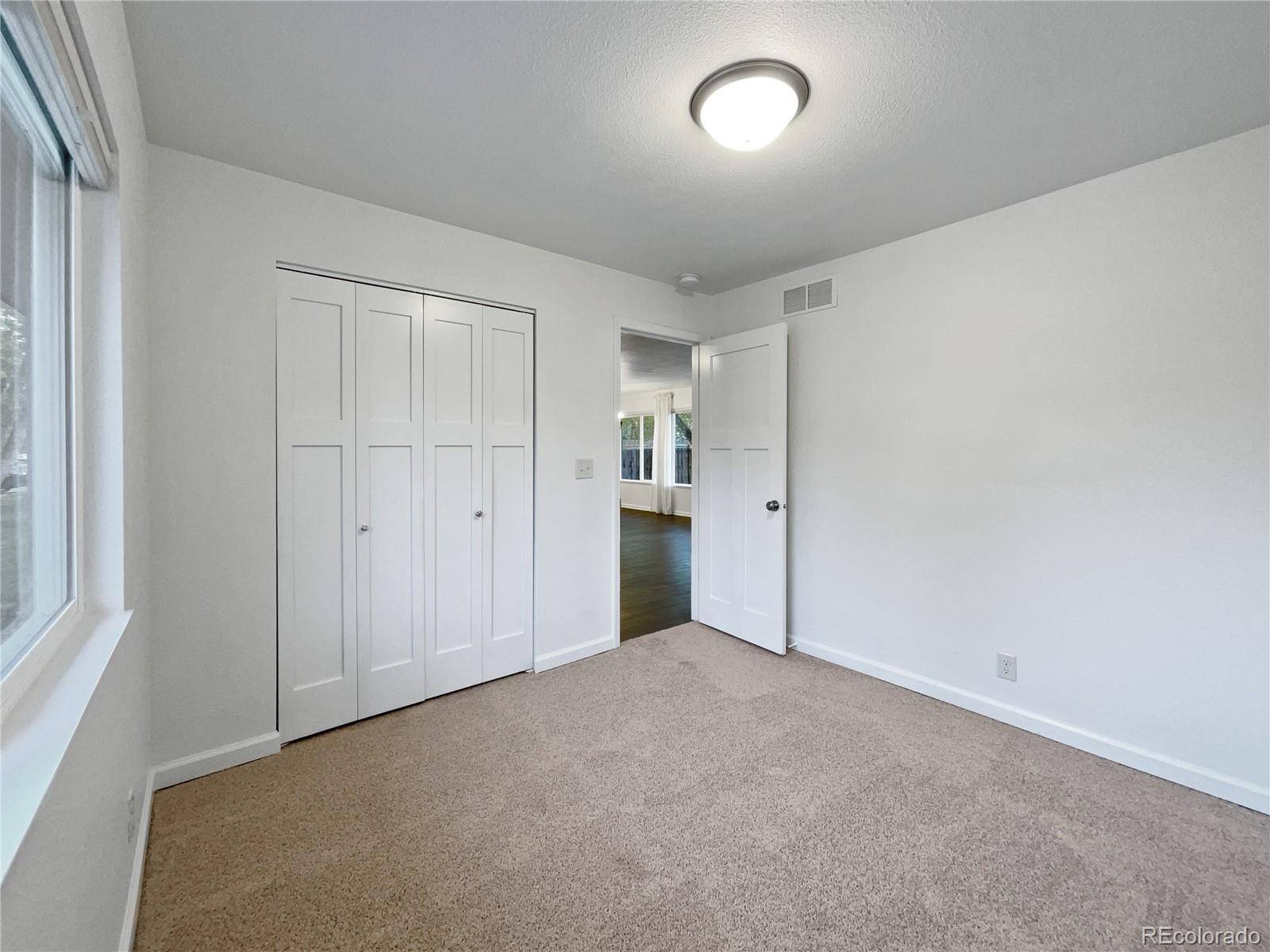 Longmont, CO 80501,2117 Collyer ST