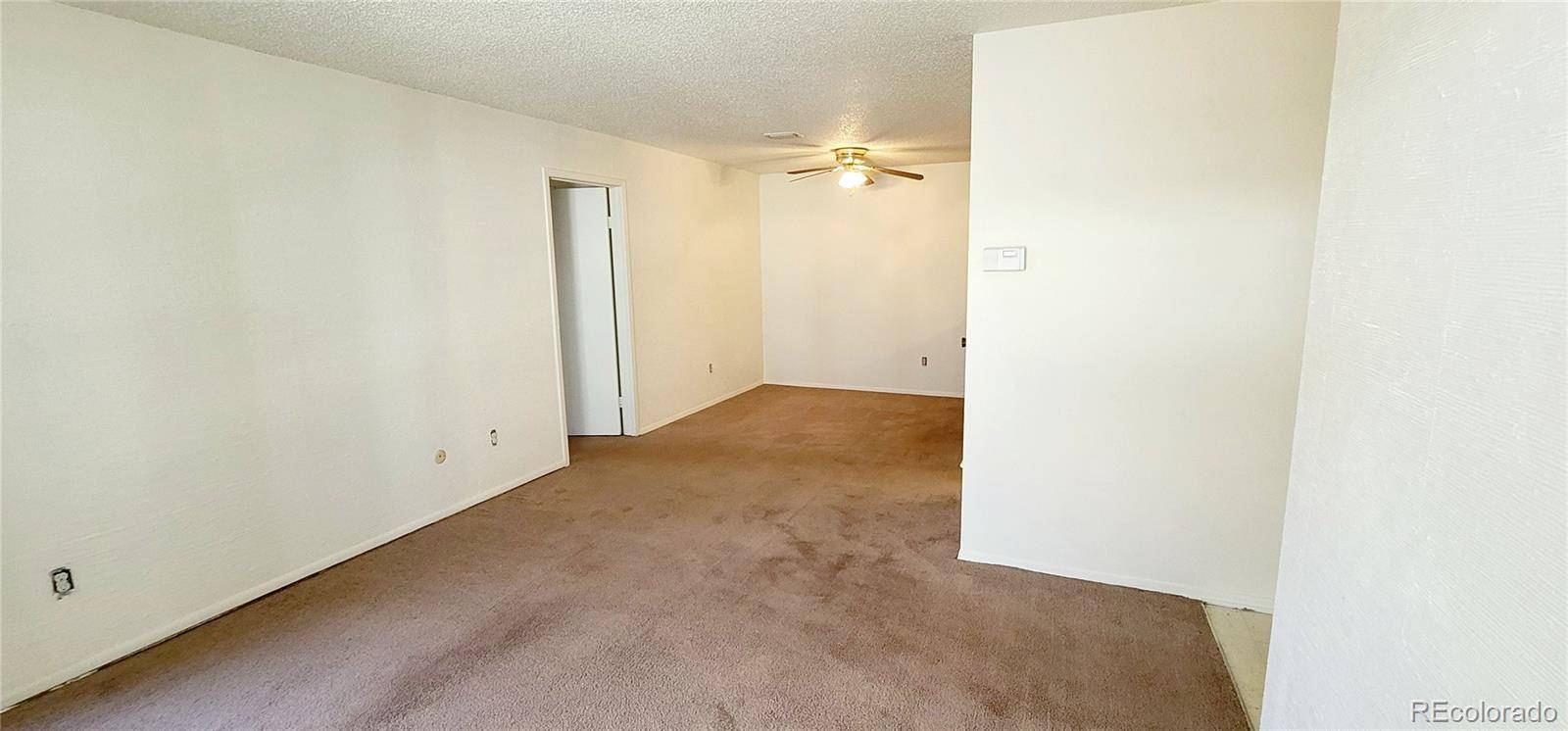 Centennial, CO 80122,2355 E Geddes AVE #G24
