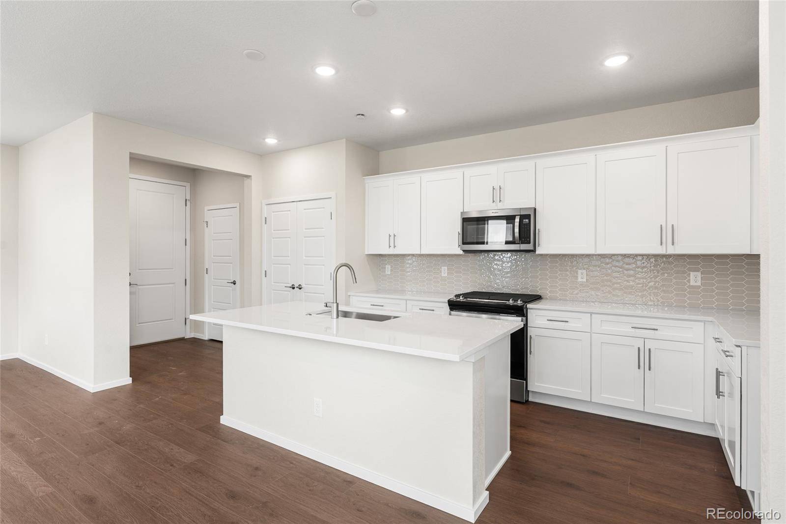 Aurora, CO 80019,21146 E 62nd DR