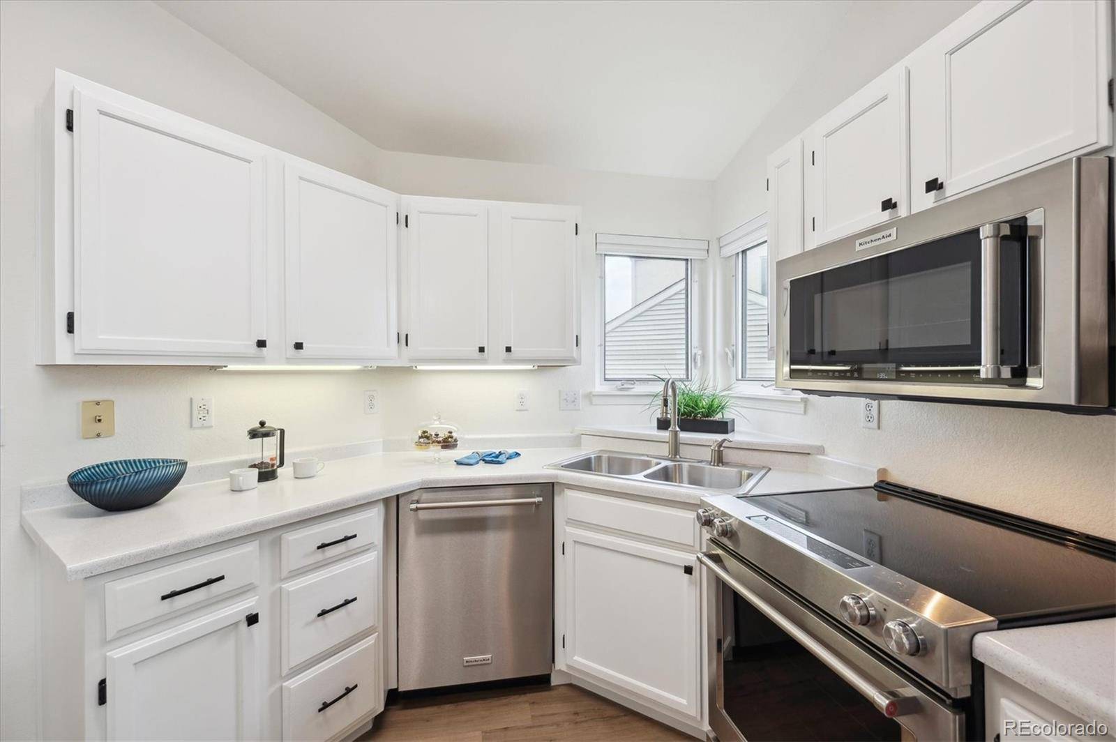 Golden, CO 80403,535 High Point DR