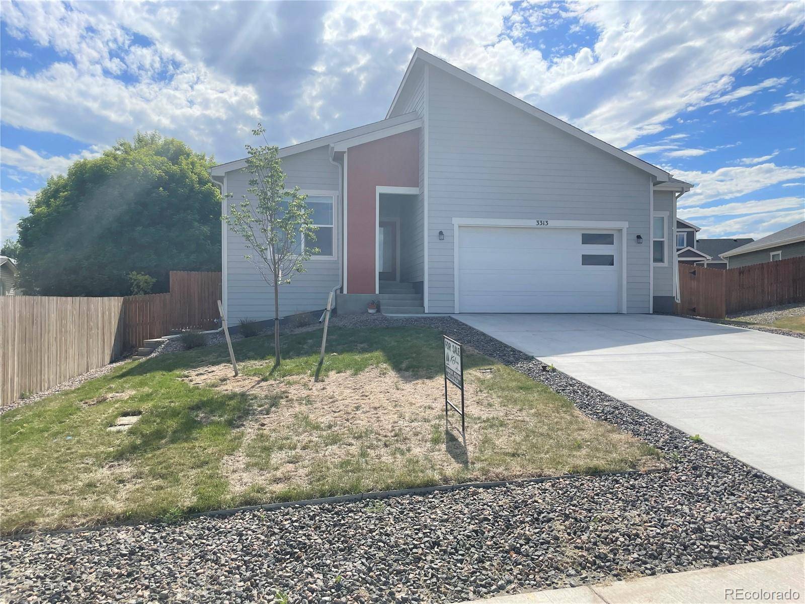 Evans, CO 80620,3313 Kingfisher Cove DR