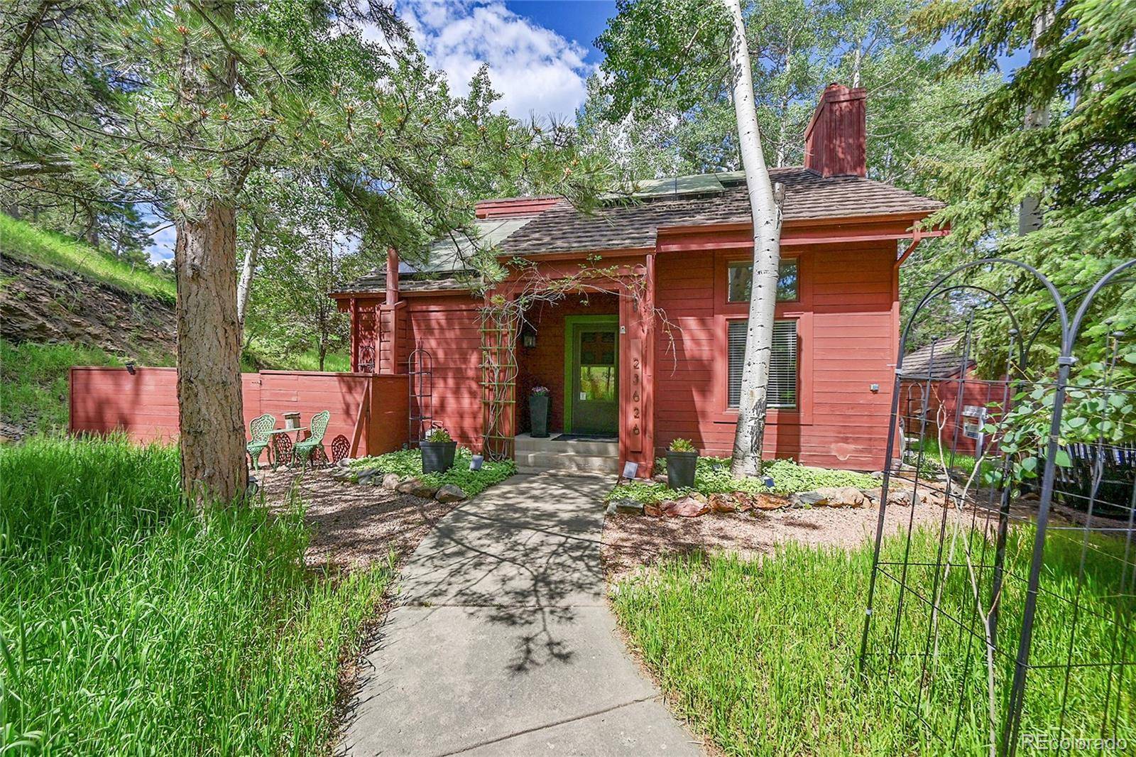 Golden, CO 80401,23626 Genesee Village RD