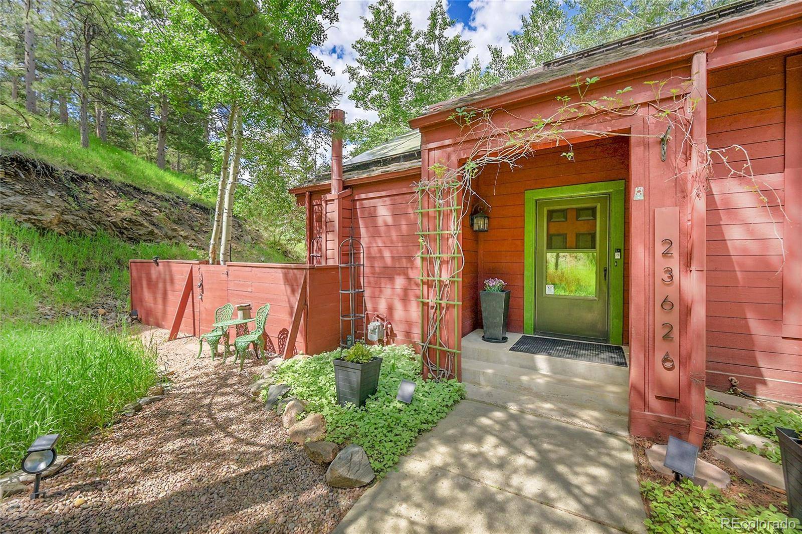 Golden, CO 80401,23626 Genesee Village RD