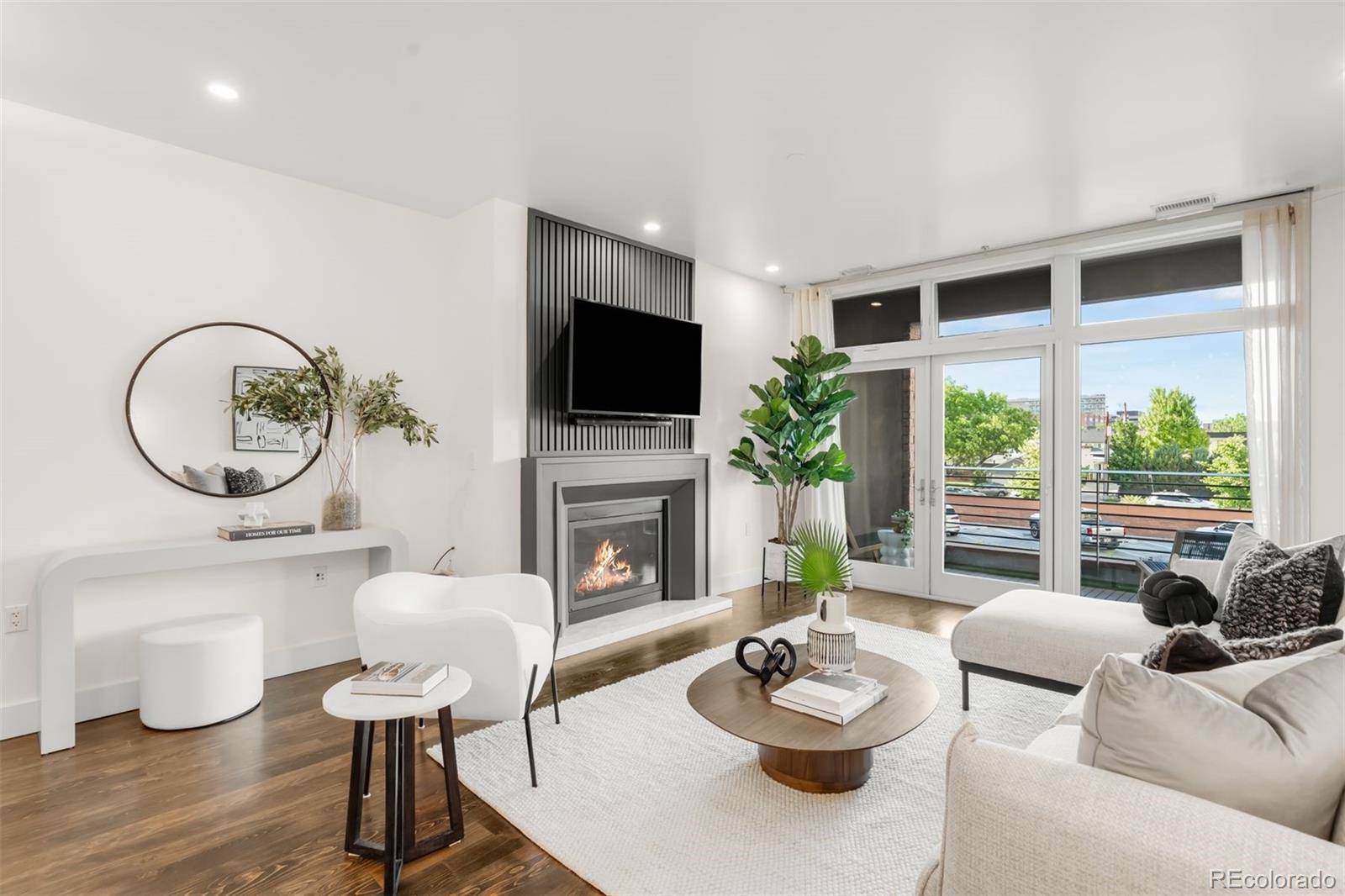 Denver, CO 80209,333 S Monroe ST #211