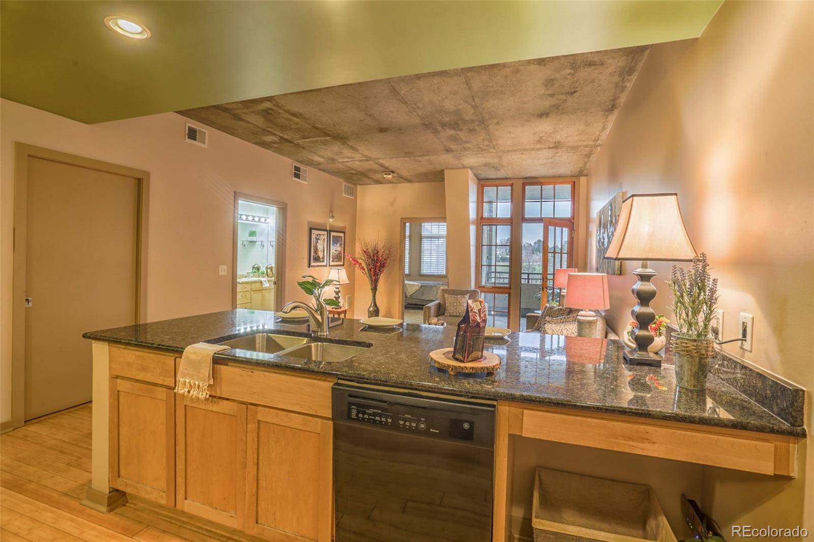 Denver, CO 80209,275 S Harrison ST #409