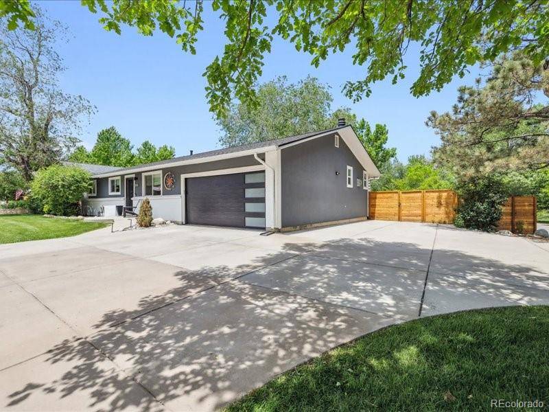 Littleton, CO 80120,1333 W Peakview AVE