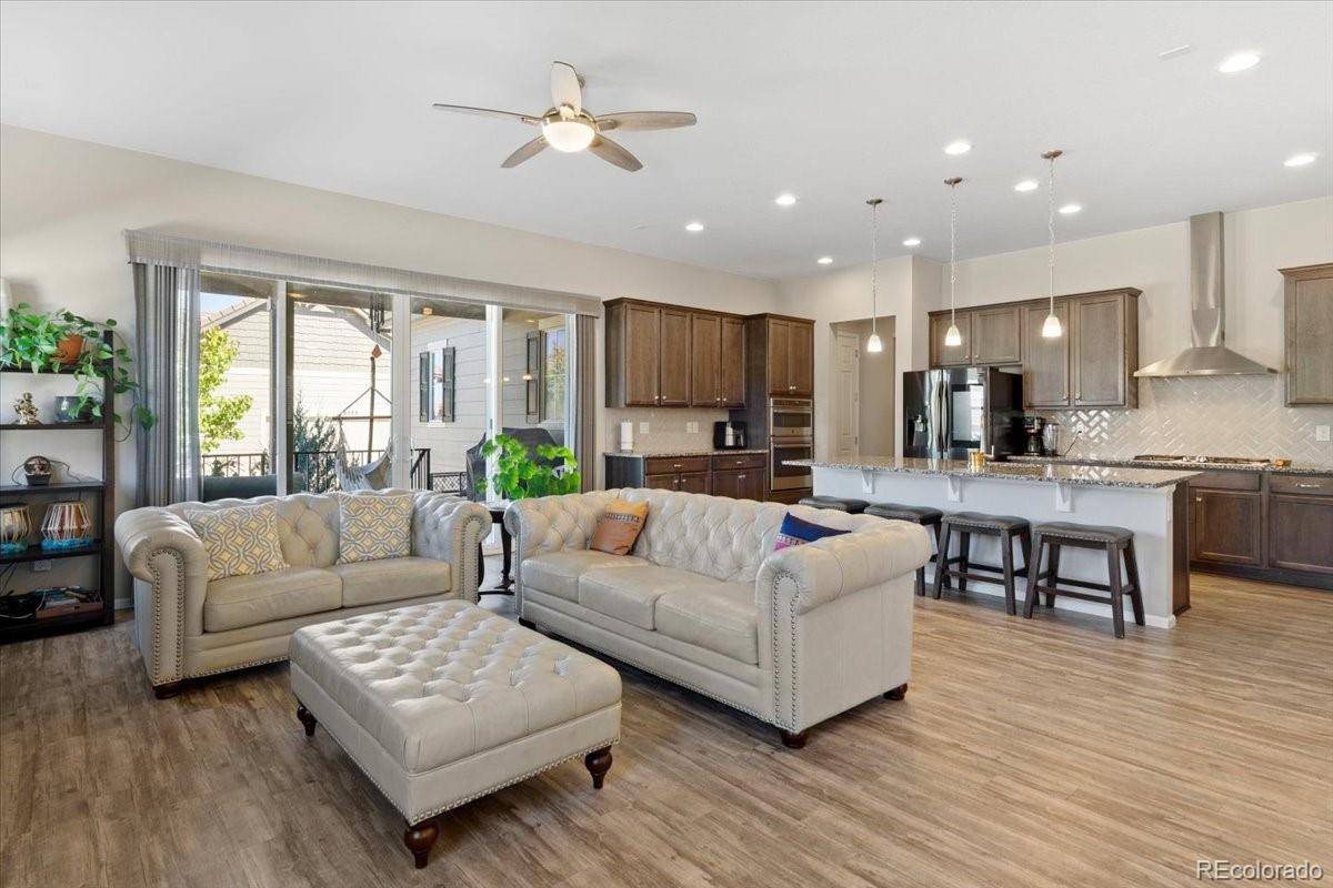 Centennial, CO 80111,6373 Village LN