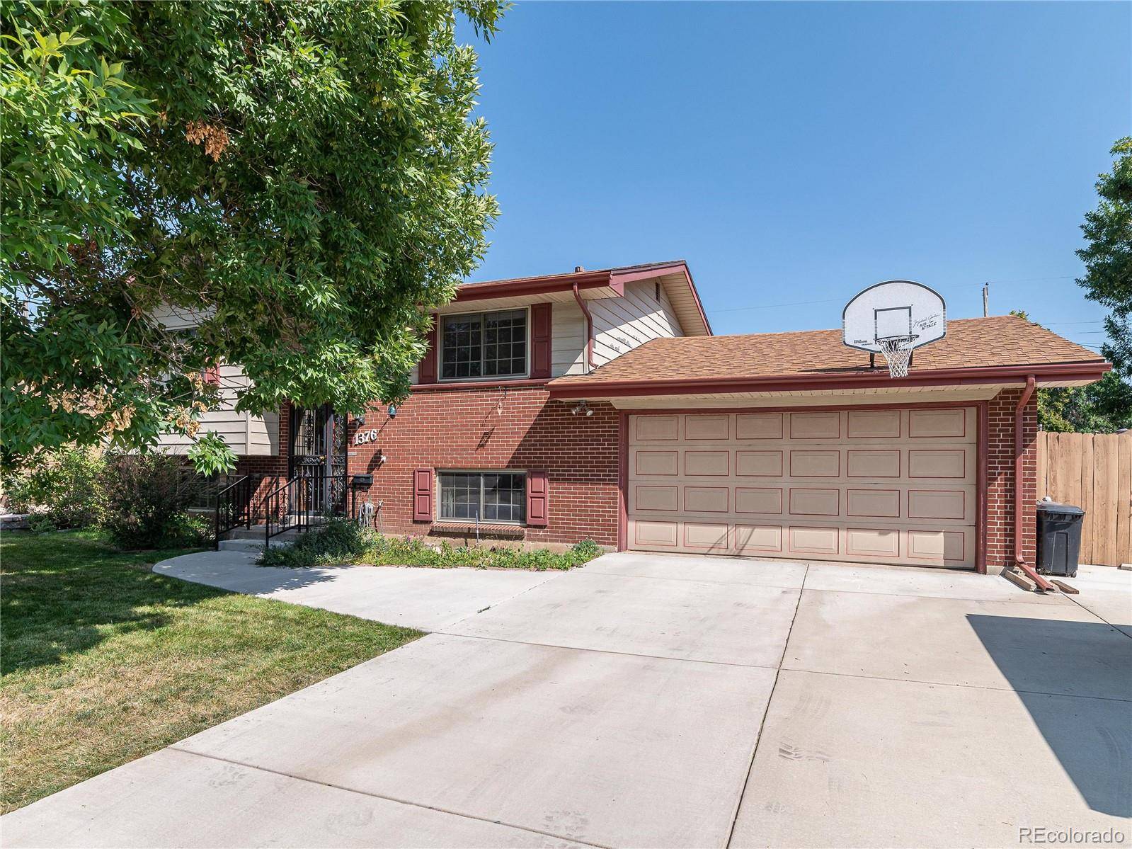 Lakewood, CO 80232,1376 S Drew WAY