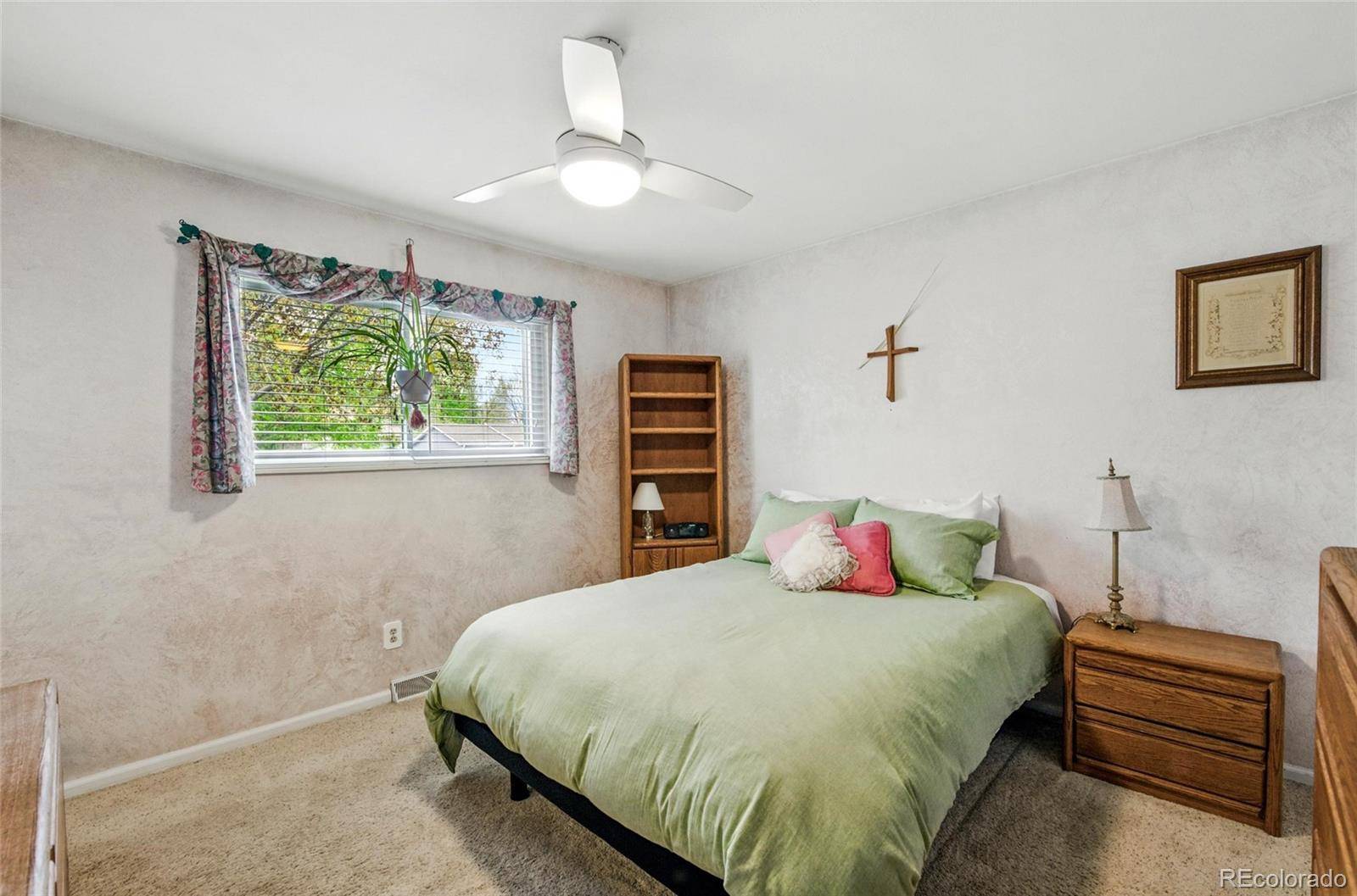 Arvada, CO 80003,7472 Jay CT
