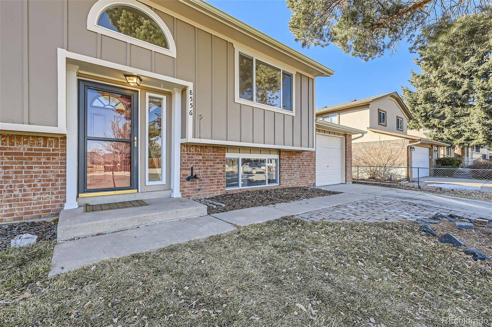 Littleton, CO 80123,8556 W Arbor PL