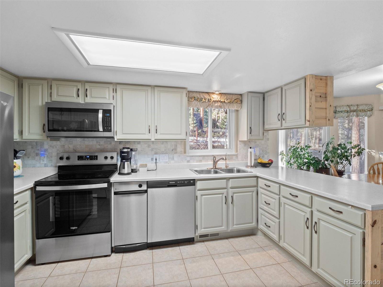 Evergreen, CO 80439,28735 Little Big Horn DR