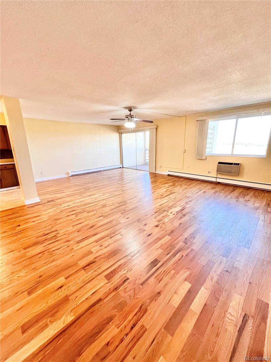 Denver, CO 80247,9335 E center AVE #8B