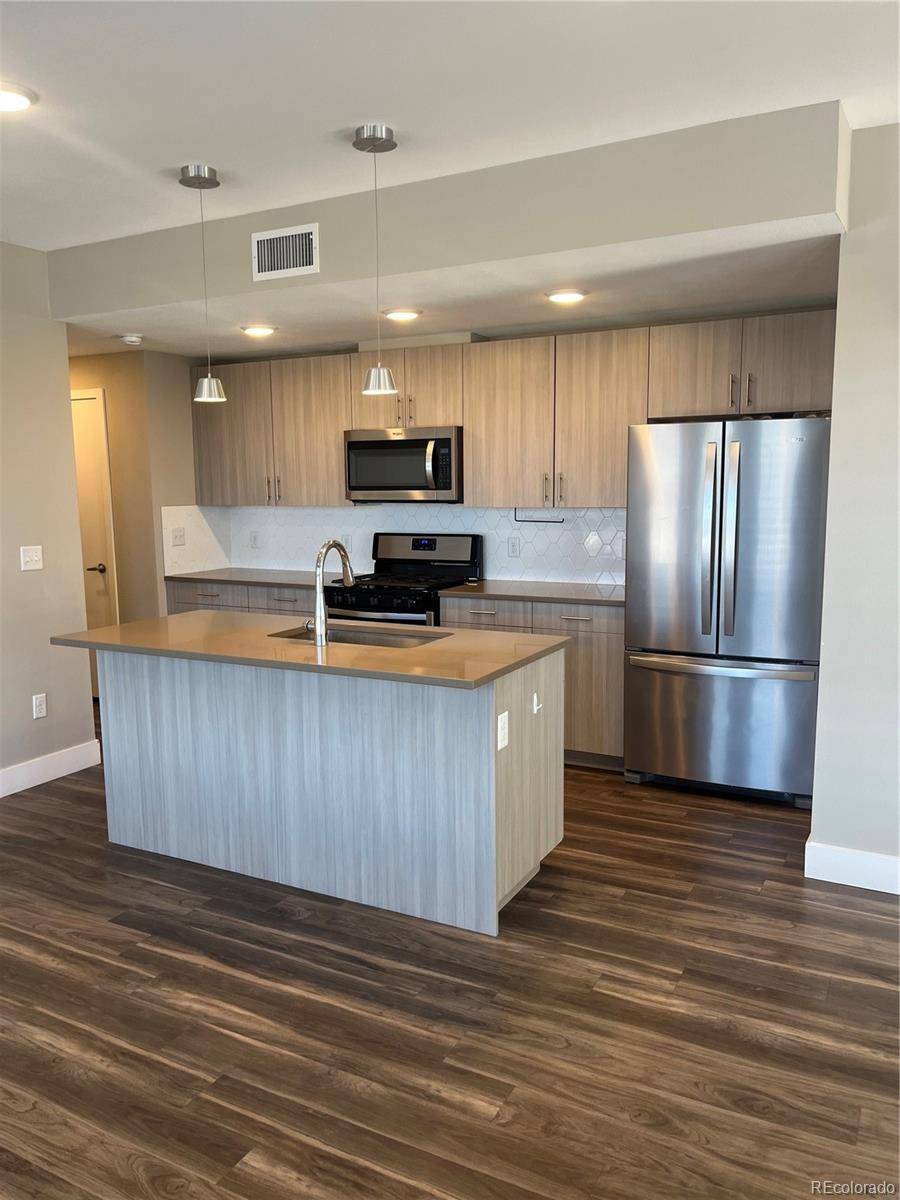 Denver, CO 80210,2374 S University BLVD #502