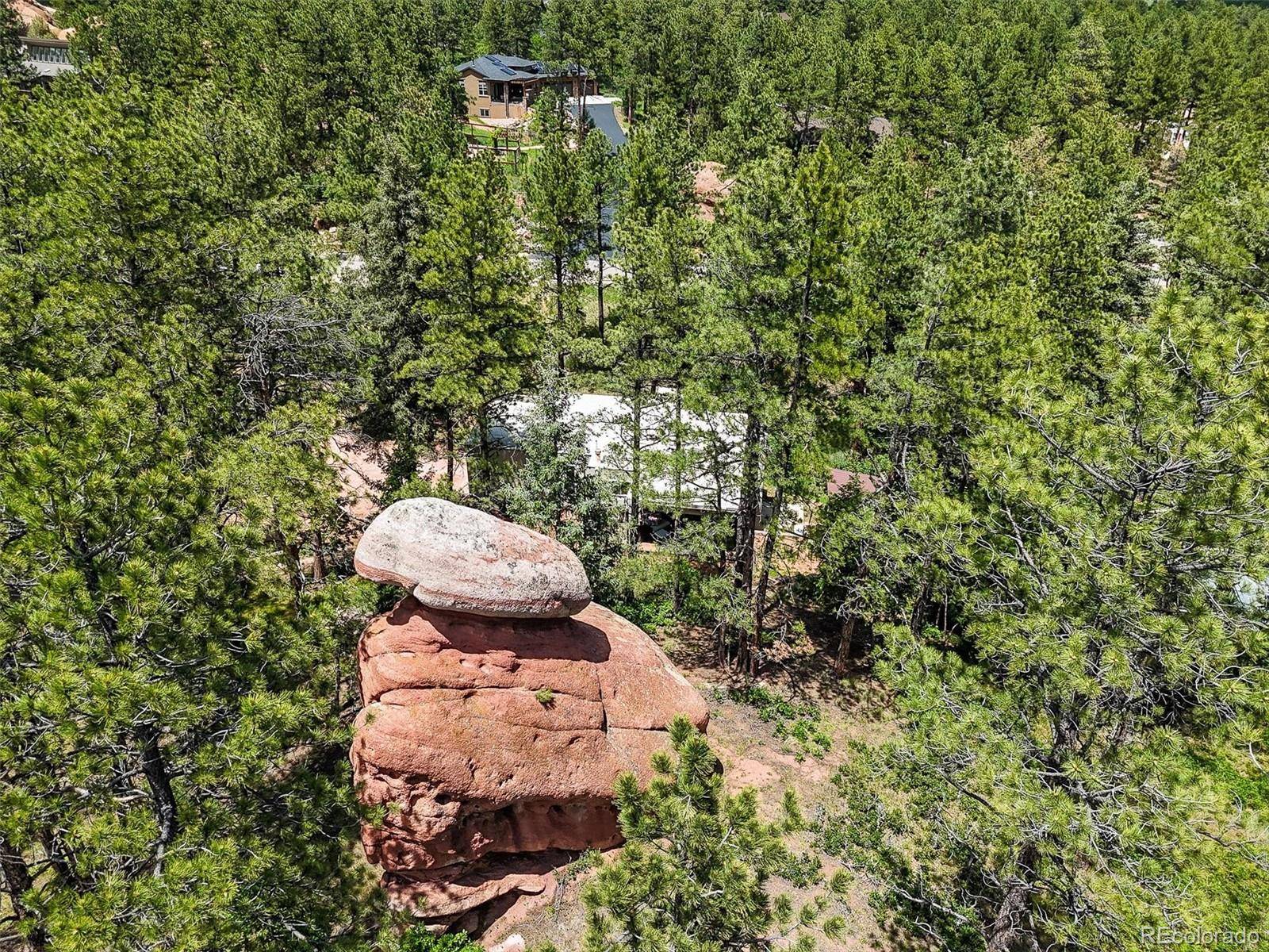 Larkspur, CO 80118,6100 Apache DR