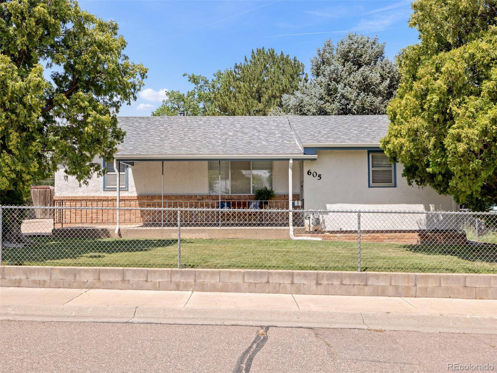 Pueblo, CO 81005,605 Cherry LN